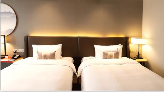 怡程酒店三明市政府大润发店