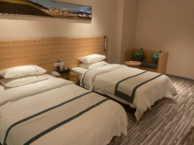 麻城杜鹃华府店_预订价格_位置地址_电话-东呈集团官方酒店预订平台